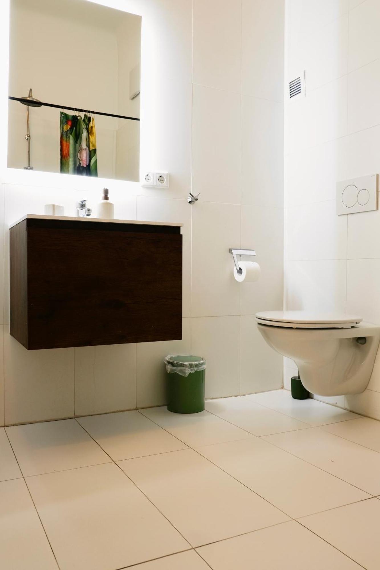 Stilvolles Apartment In Zentraler Lage - Free Parking Graz Luaran gambar