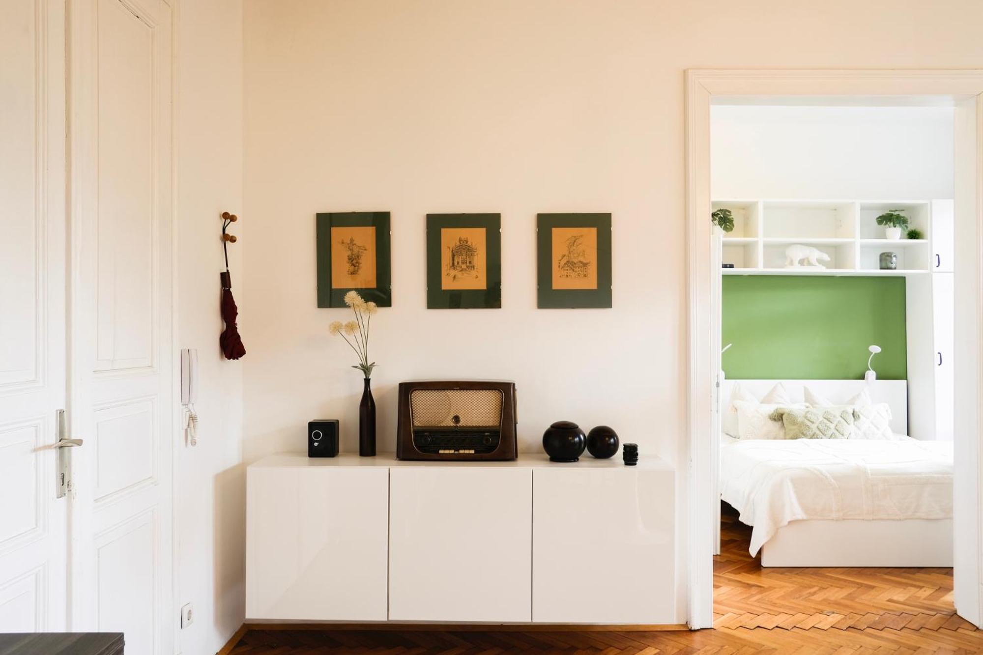 Stilvolles Apartment In Zentraler Lage - Free Parking Graz Luaran gambar